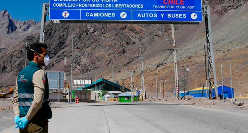 Cierran paso a Chile para el turismo por brote de COVID-19