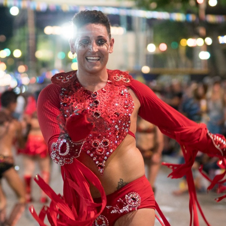 Daio Torres desde Chacabuco en el Carnaval de Los Toldos, se lleva los aplausos y elogios