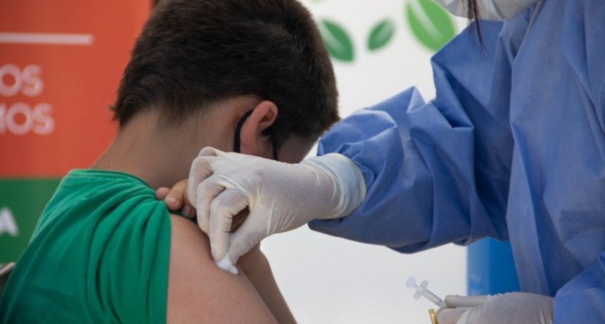 Ponen en marcha una campaña de vacunación en las escuelas secundarias