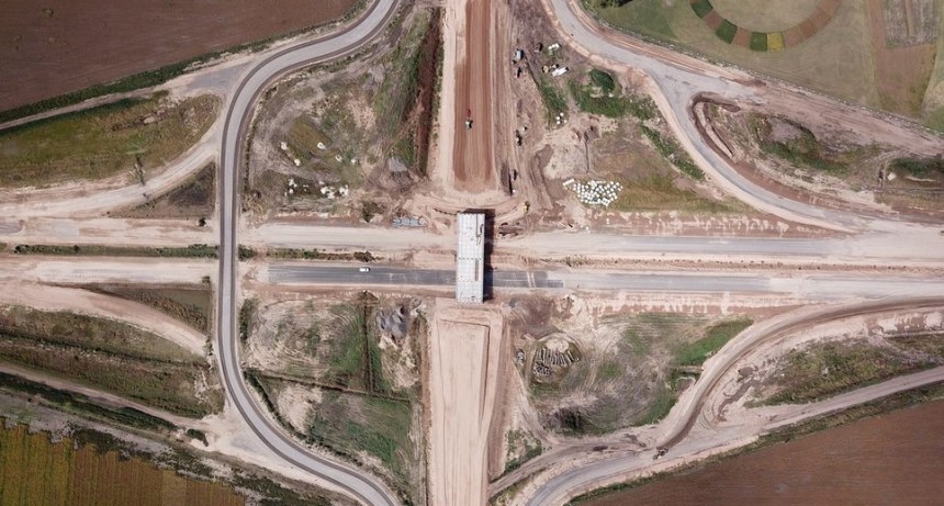 Autopista 7: avanza la construcción  en la variante de Chacabuco