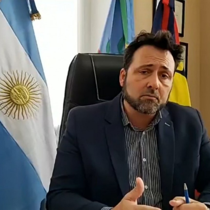 Victor Aiola, intendente de Chacabuco: 