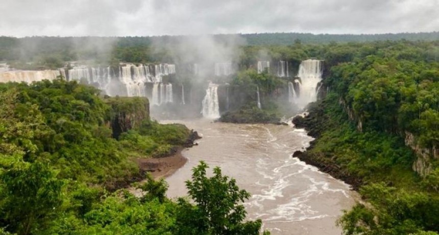 Volvió el agua a las Cataratas del Iguazú tras la sequía