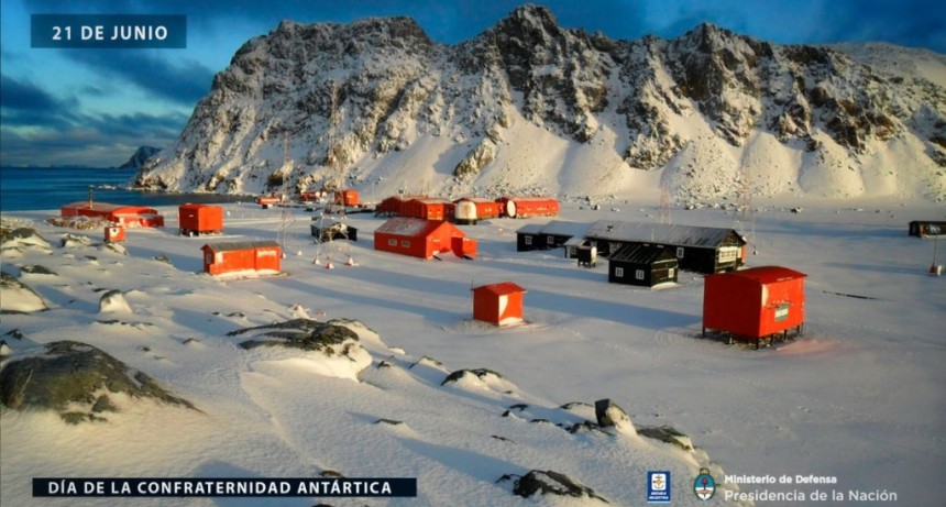 Día de la Confraternidad Antártica (21 de junio)