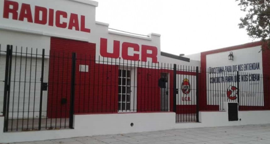 LOS TOLDOS | Asumieron las nuevas autoridades de la UCR 