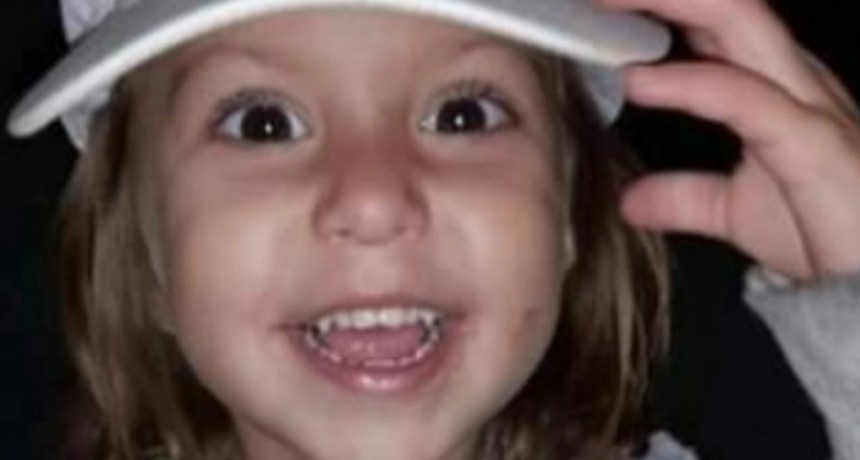 Encontraron muerta a una nena: acusan a la niñera de haberla encerrado horas con la estufa prendida