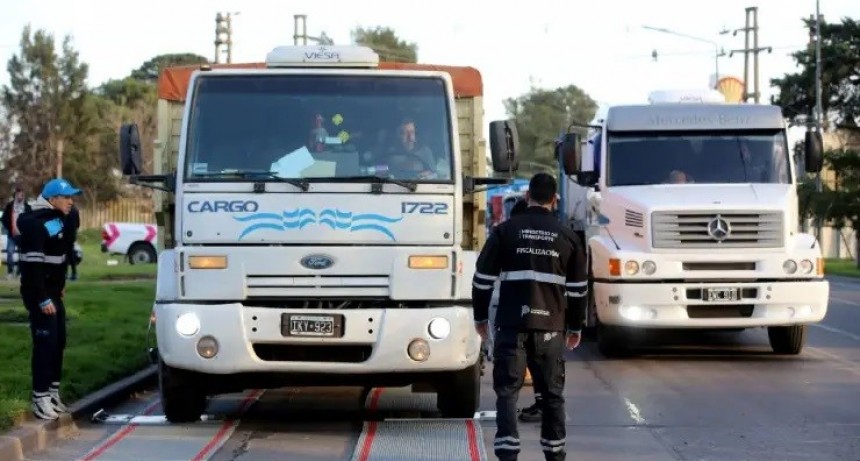 Transporte bonaerense realizó operativos de control de cargas de camiones