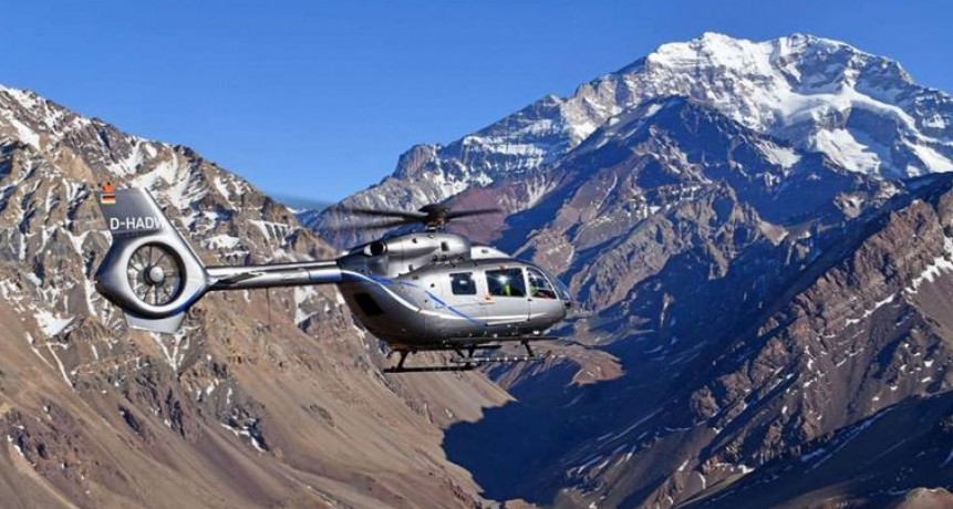 Helicóptero se posó por primera vez en la cima del Aconcagua