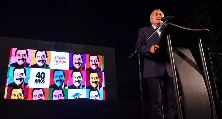 La UCR celebró los 40 años de la elección de Alfonsín con un acto encabezado por Morales y Lousteau