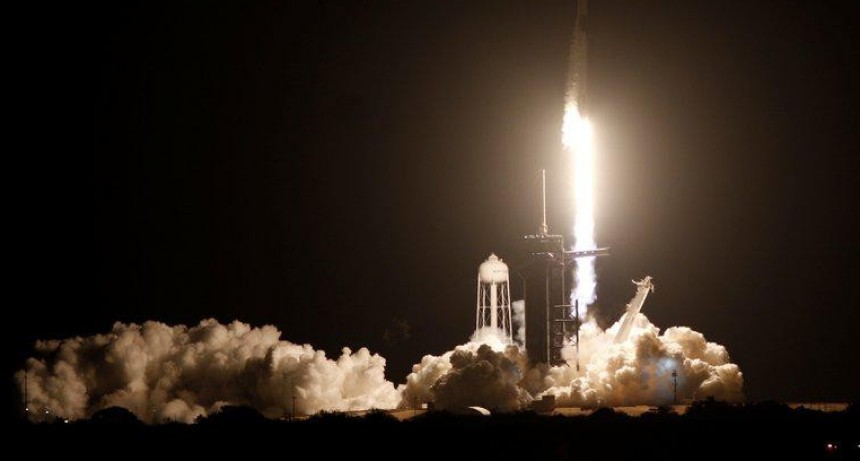 Hacia la Estación Espacial | NASA y SpaceX lanzaron con éxito la nueva misión tripulada