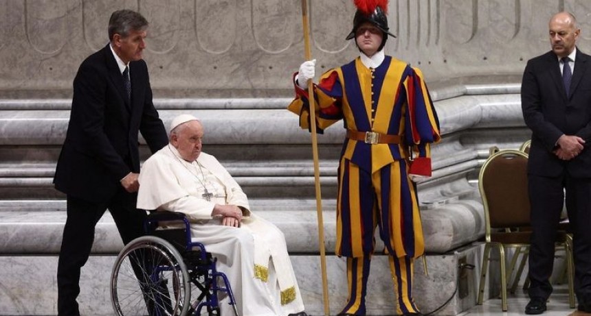 El papa Francisco no pudo dar un discurso ante rabinos: 