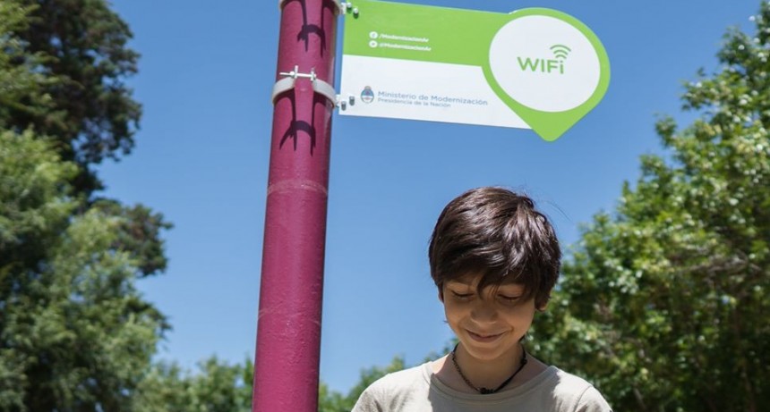 Wifi en la plaza Domingo Faustino Sarmiento