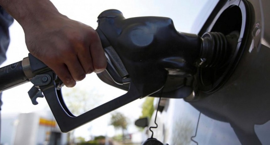 YPF suspendió el aumento del 5% de los combustibles