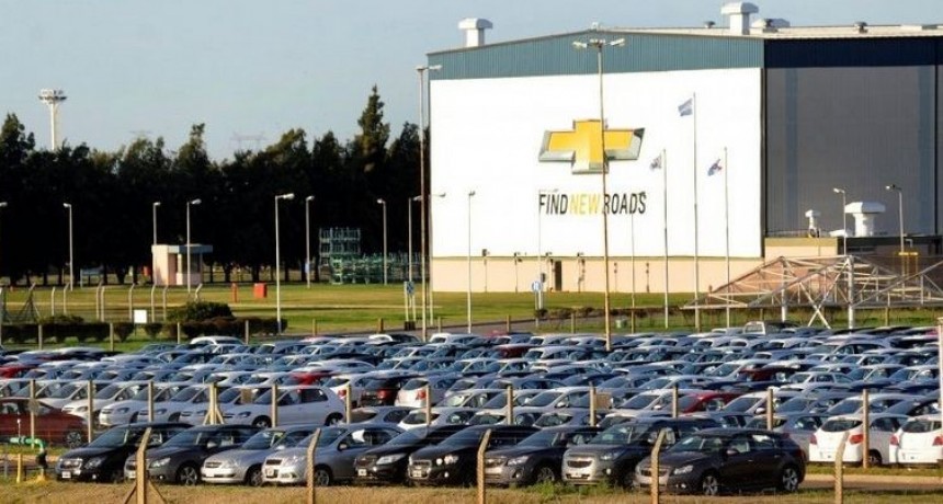Crisis económica  General Motors paró su planta en Alvear por falta de insumos