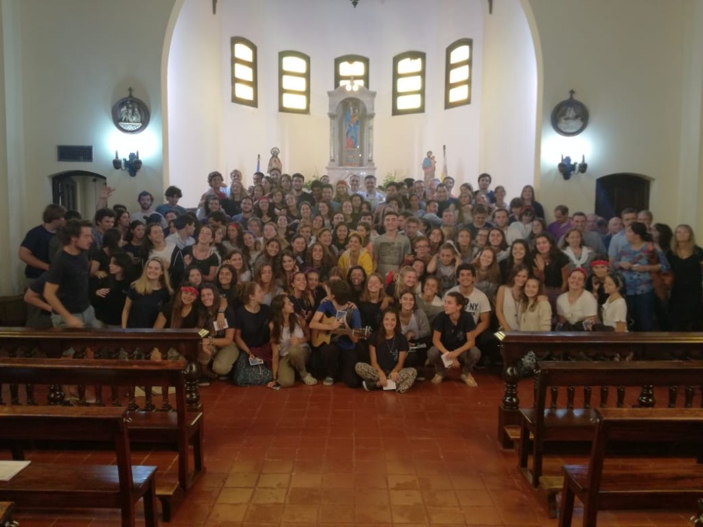 Los jóvenes inundan las comunidades con su testimonio de fe 